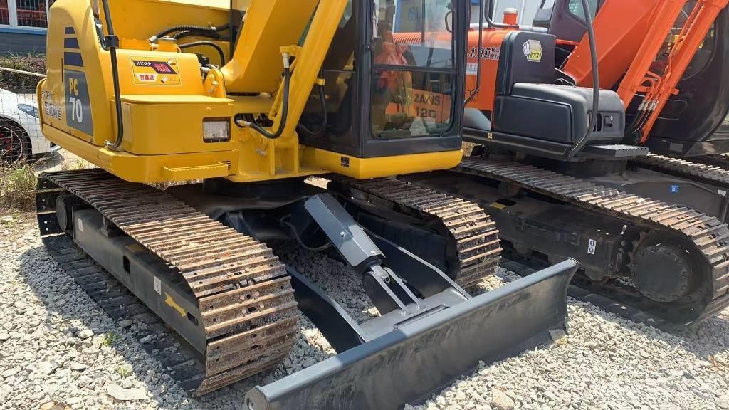 Komatsu PC 70-8 Lánctalpas kotrók