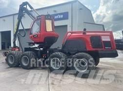 Komatsu 931XC Betakarítók
