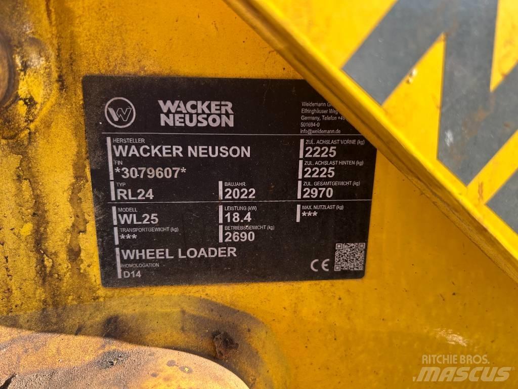 Wacker Neuson WL 25 Gumikerekes homlokrakodók