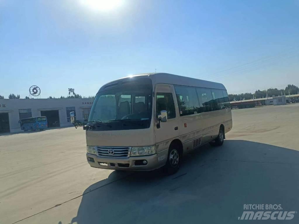 Toyota Coaster Bus Mini buszok
