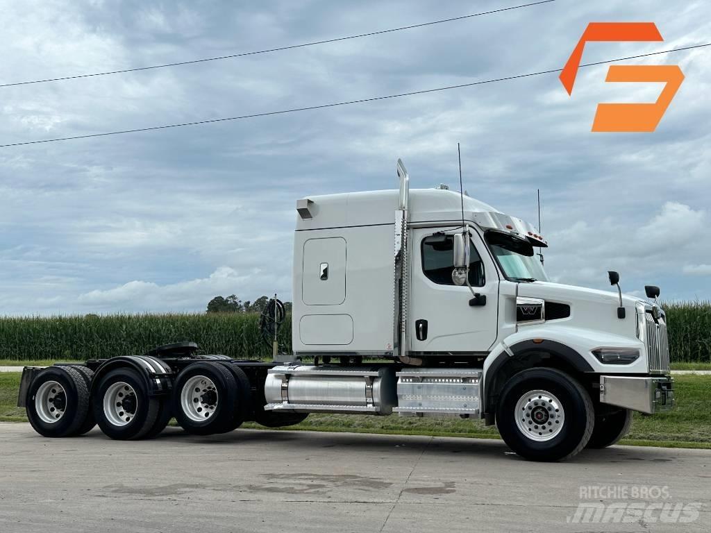 Western Star 49 X Nyergesvontatók