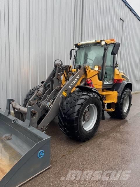 Volvo L 45 F Gumikerekes homlokrakodók