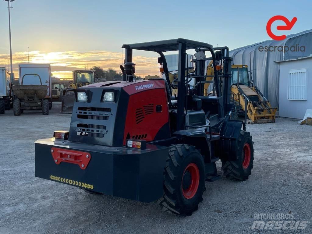 Plus Power T30A1 Teleszkópos rakodók