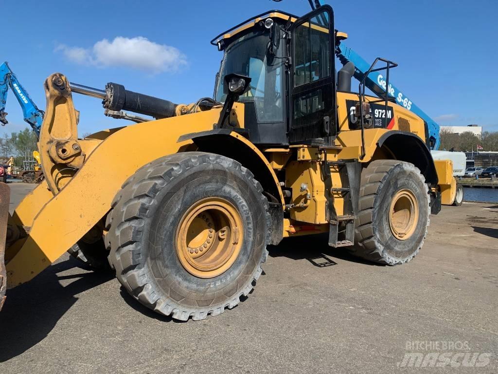 CAT 972 Mxe Gumikerekes homlokrakodók