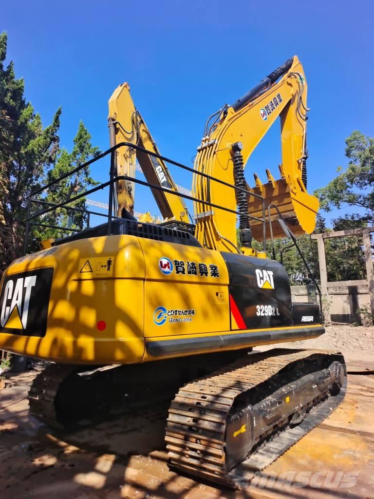 CAT 329 D2L Lánctalpas kotrók