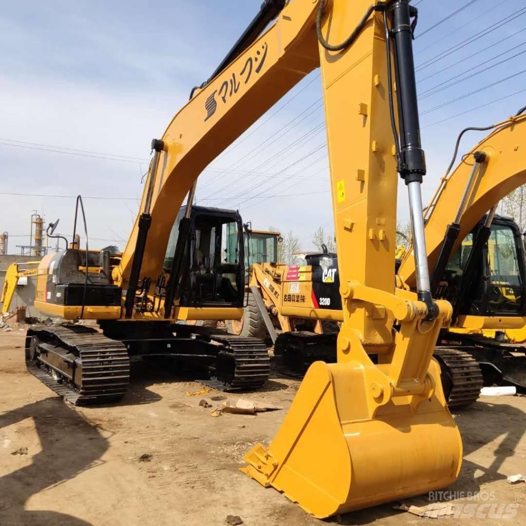CAT 320D Lánctalpas kotrók
