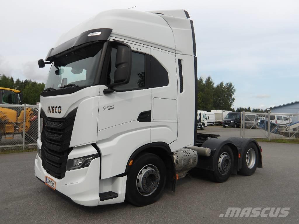 Iveco AS 440 STX Nyergesvontatók