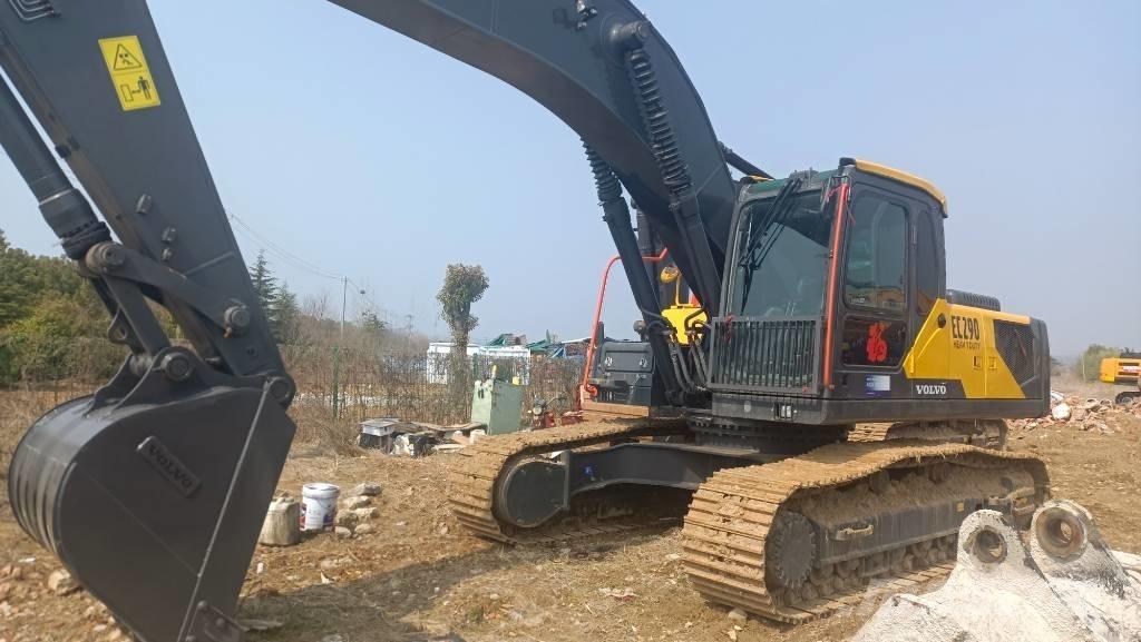 Volvo EC 290 B LC Lánctalpas kotrók