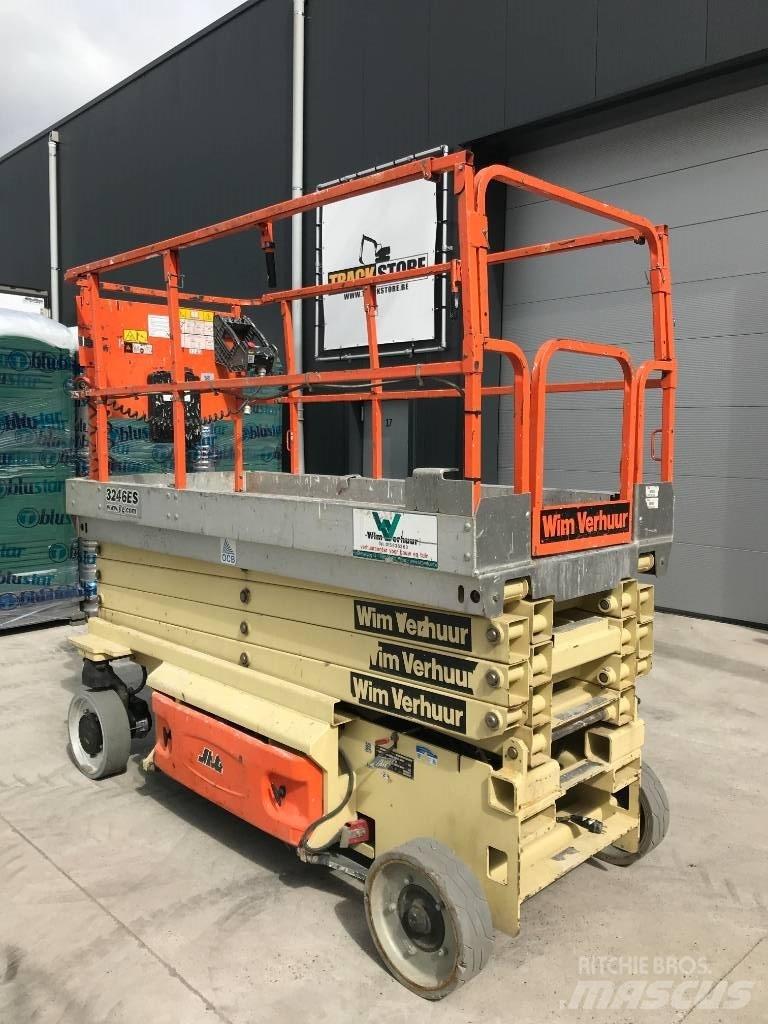JLG 3246 ES Ollós emelők
