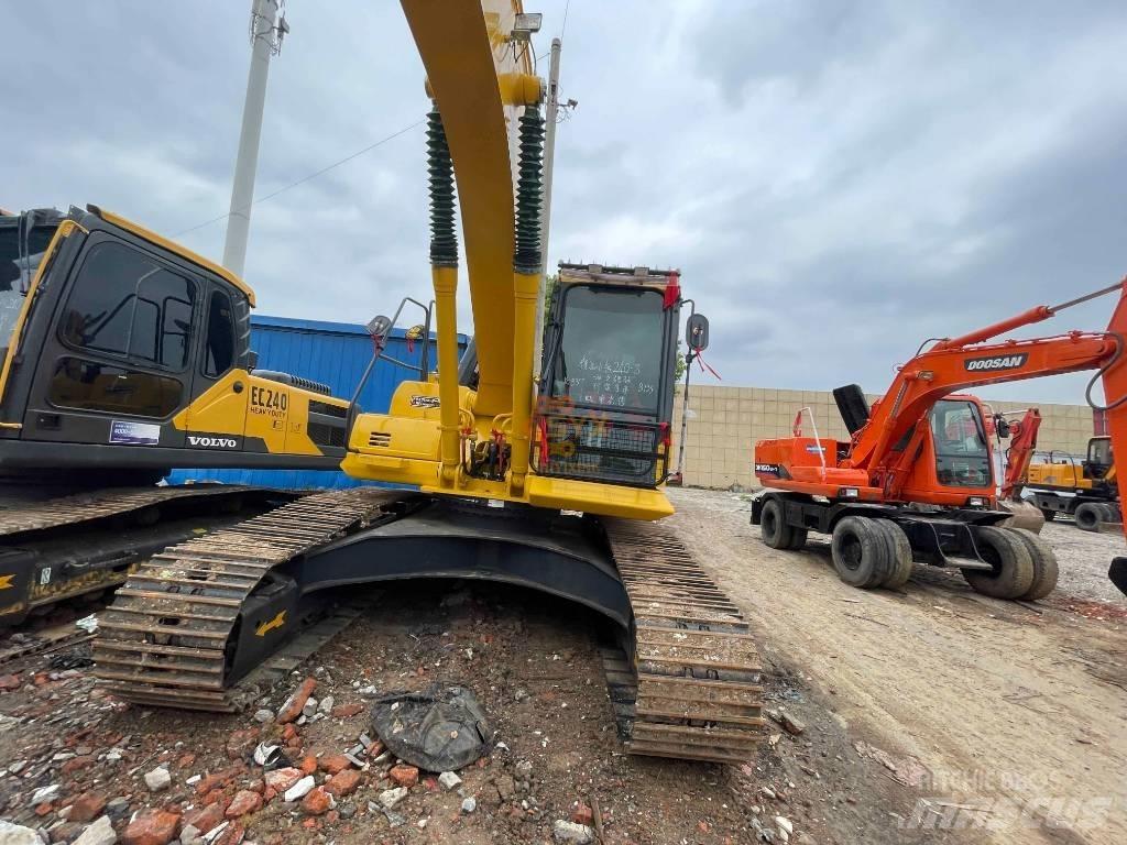 Komatsu PC 240-8 Lánctalpas kotrók