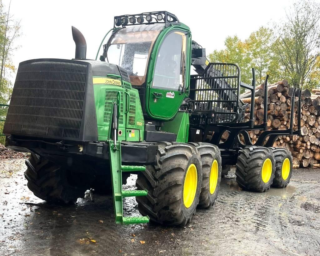 John Deere 1110 E Kihordók