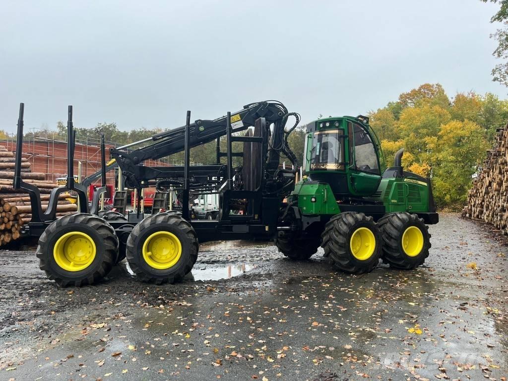 John Deere 1110 E Kihordók