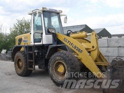 Foton FL 936-F Gumikerekes homlokrakodók