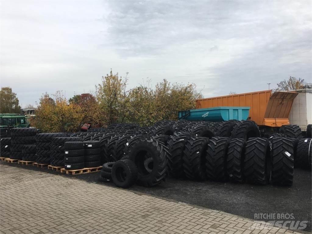  15.0/55-17 *GRI* Gumiabroncsok, kerekek és felnik