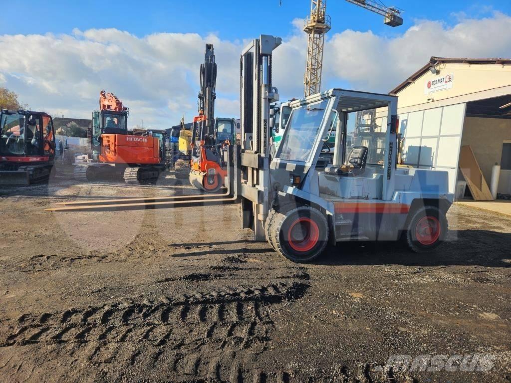 Fiat DL80C Tolóoszlopos targonca