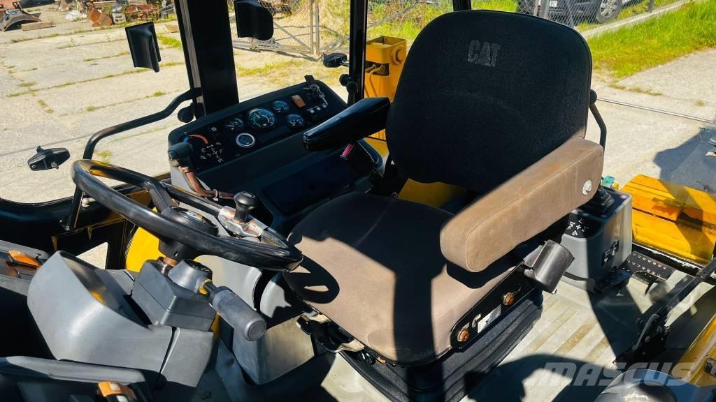 CAT 428 C Kotrórakodók