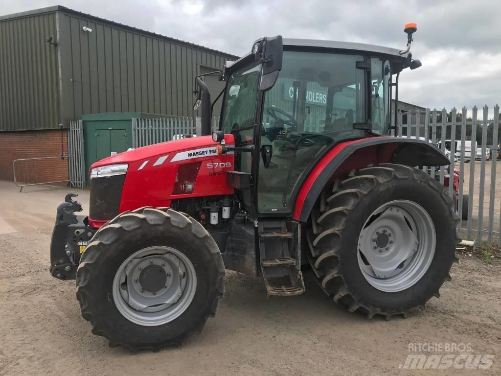 Massey Ferguson 5709 Traktorok