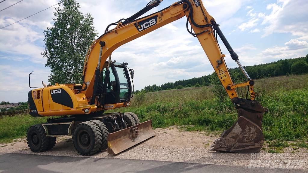 JCB JS 145 W Gumikerekes kotrók