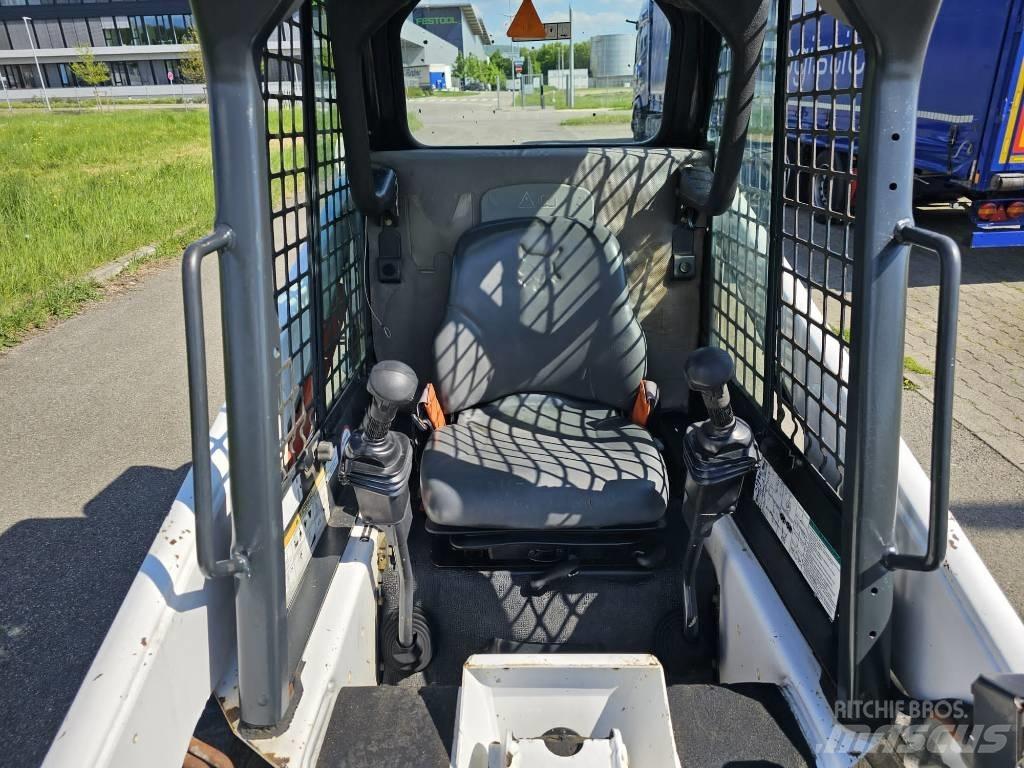Bobcat S 130 Kompaktrakodók