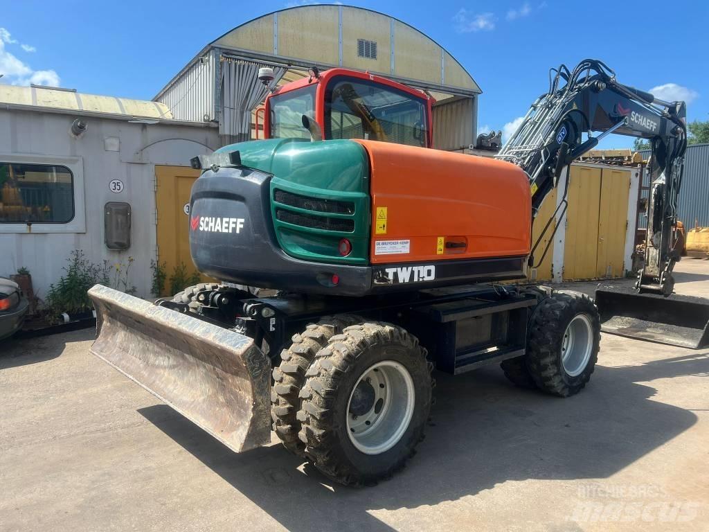 Schaeff TW 110 Gumikerekes kotrók