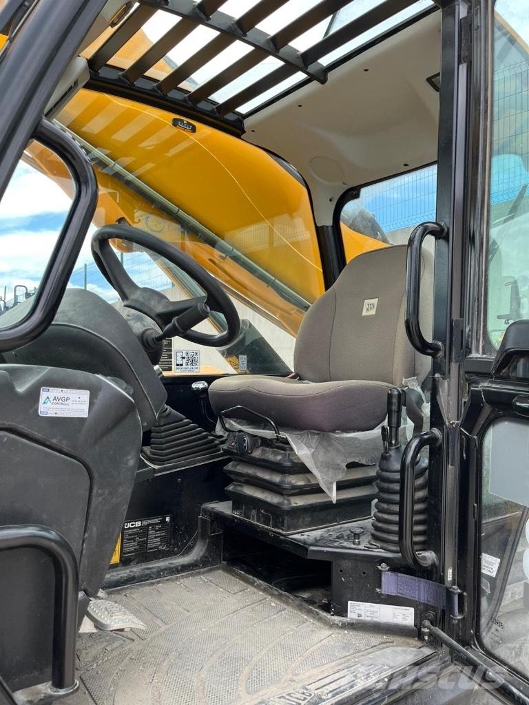 JCB 540-140 Teleszkópos rakodók