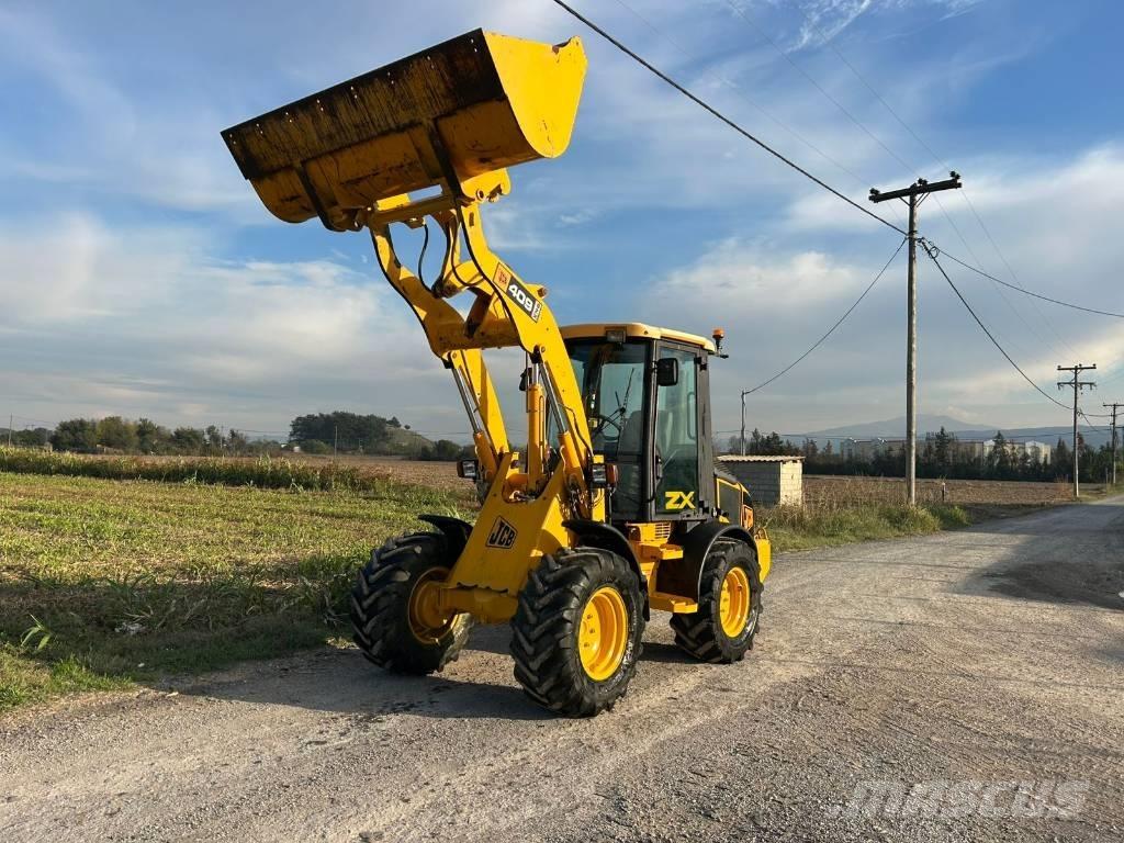JCB 409 BZX Gumikerekes homlokrakodók