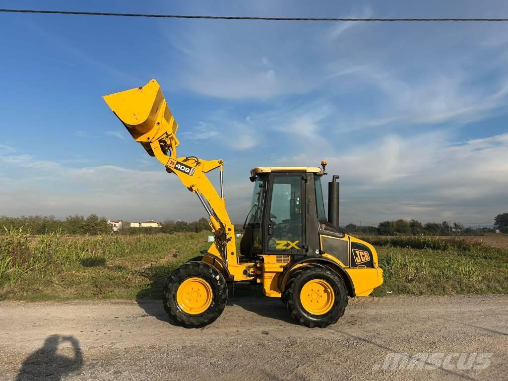 JCB 409 BZX Gumikerekes homlokrakodók