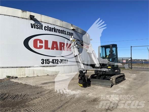 Bobcat E35R2 Mini kotrók < 7t