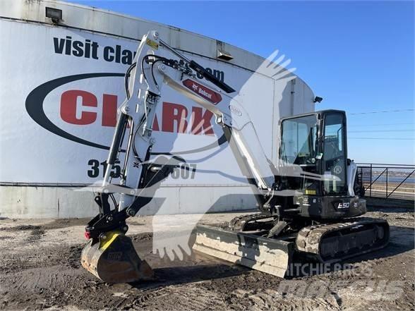 Bobcat E50R2 Mini kotrók < 7t