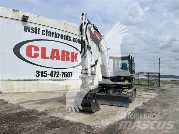 Bobcat E88R2 Lánctalpas kotrók