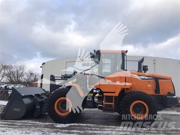 Doosan DL250-5 Gumikerekes homlokrakodók