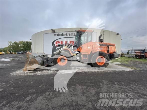 Doosan DL250-5 Gumikerekes homlokrakodók