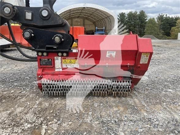 Fecon FMX36 Erdészeti bozótirtó