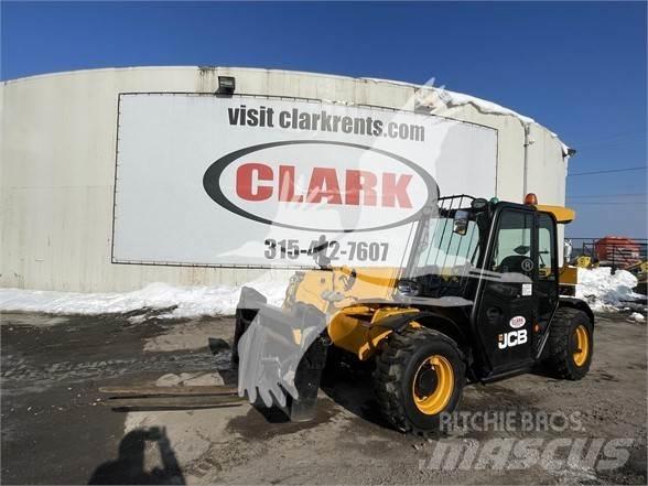 JCB 525-60 Teleszkópos rakodók