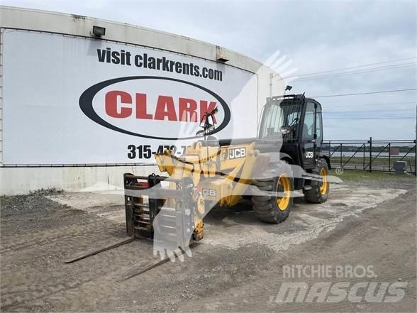JCB 535-140 Teleszkópos rakodók