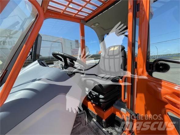 JLG 1075 Teleszkópos rakodók