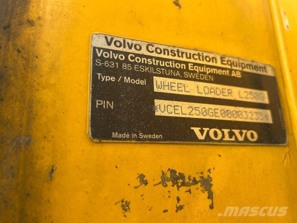 Volvo L250G Gumikerekes homlokrakodók