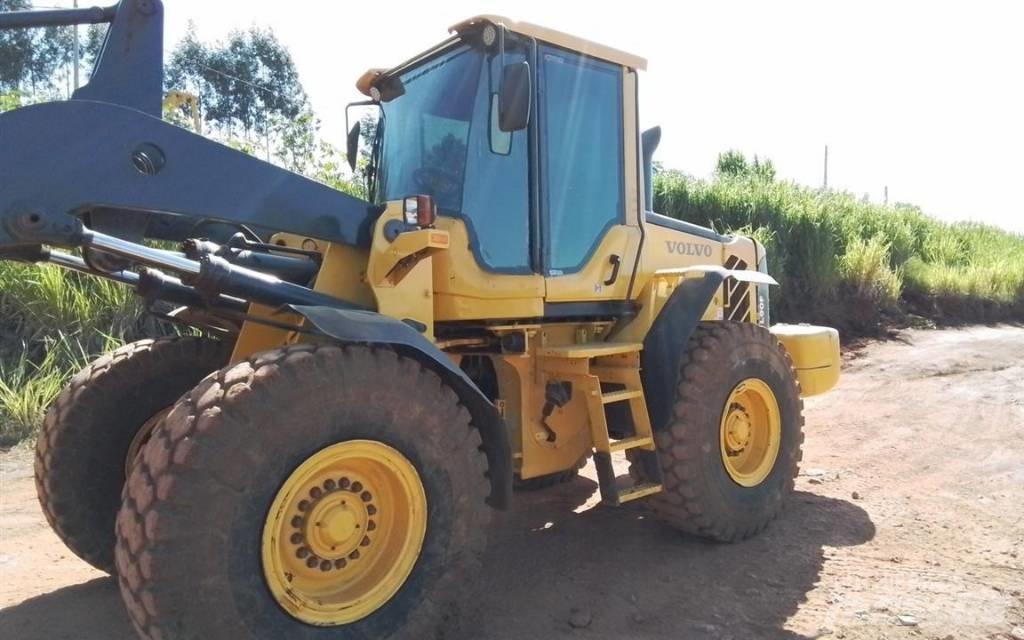 Volvo L 90 F Gumikerekes homlokrakodók