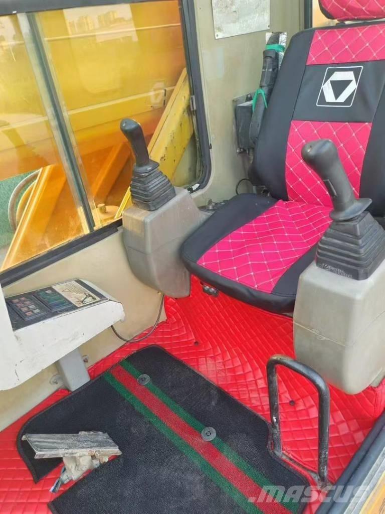XCMG QY25K5-I Terepdaruk