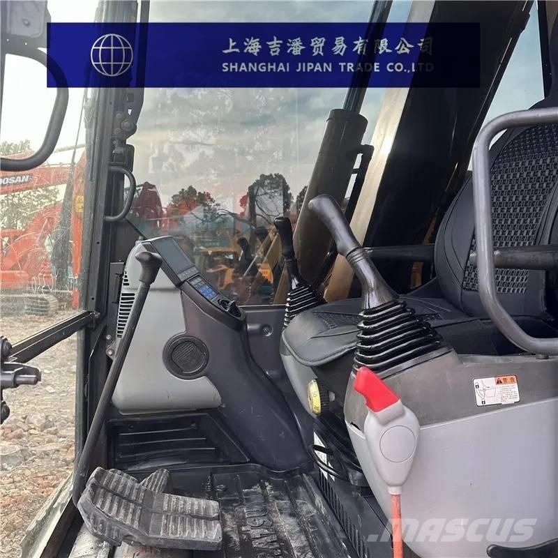 Komatsu PC 70 Mini kotrók < 7t