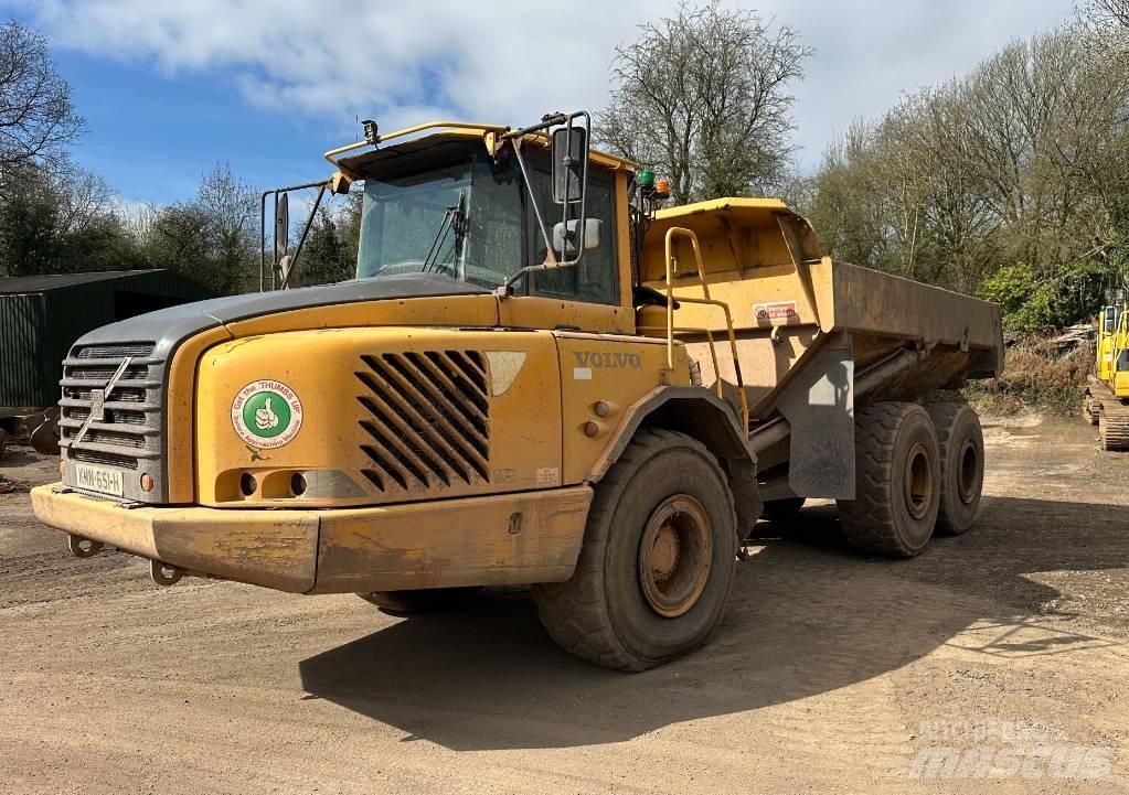 Volvo A 25 D Csuklósdömperek