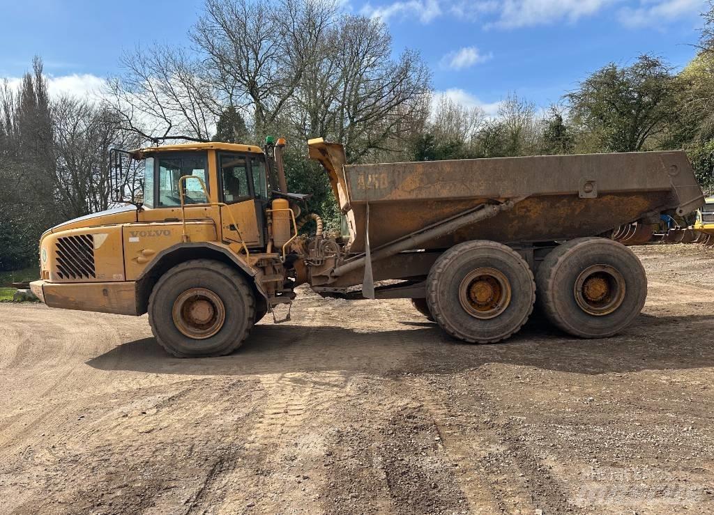 Volvo A 25 D Csuklósdömperek
