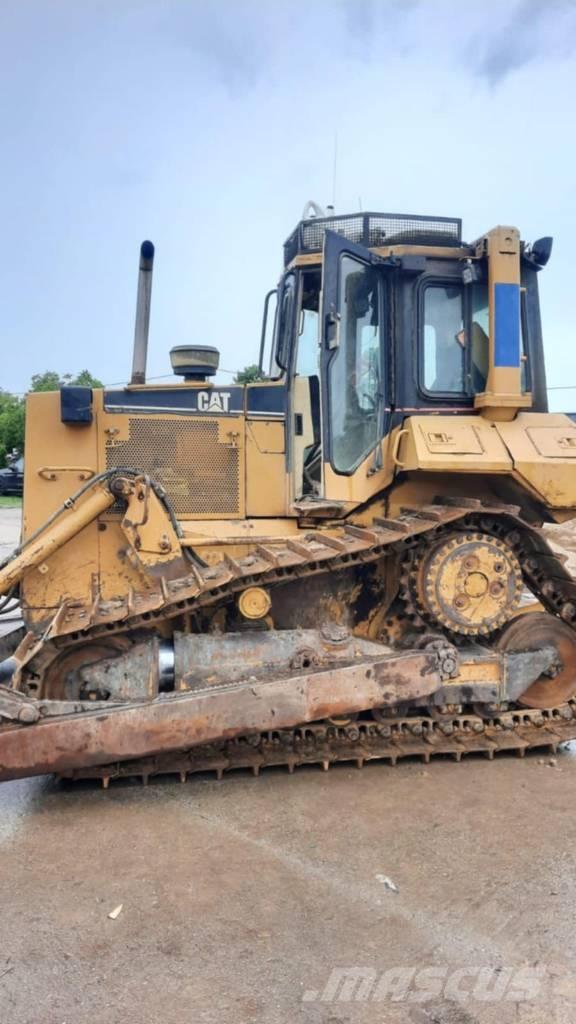 CAT D 6 M XL lánctalpas dózerek
