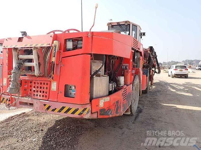Sandvik DT821 C Talaj fúró
