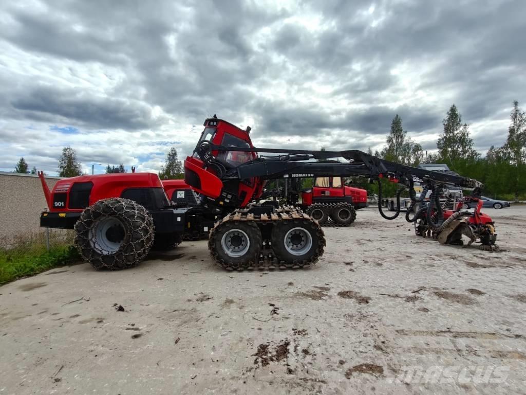 Komatsu 901 Betakarítók