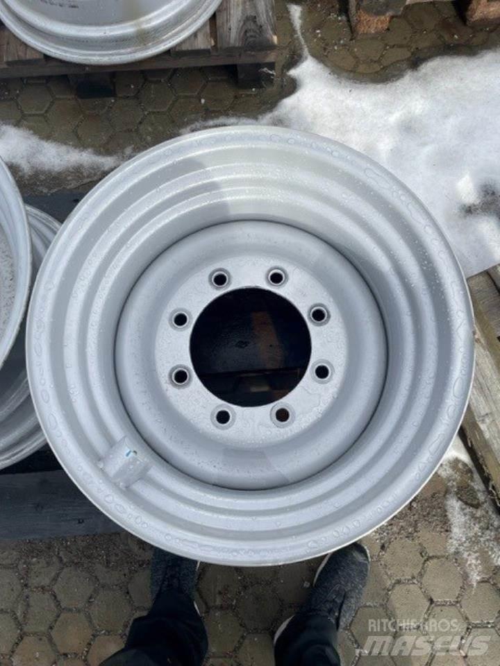  Øvrige ØVRIGE Gumiabroncsok, kerekek és felnik