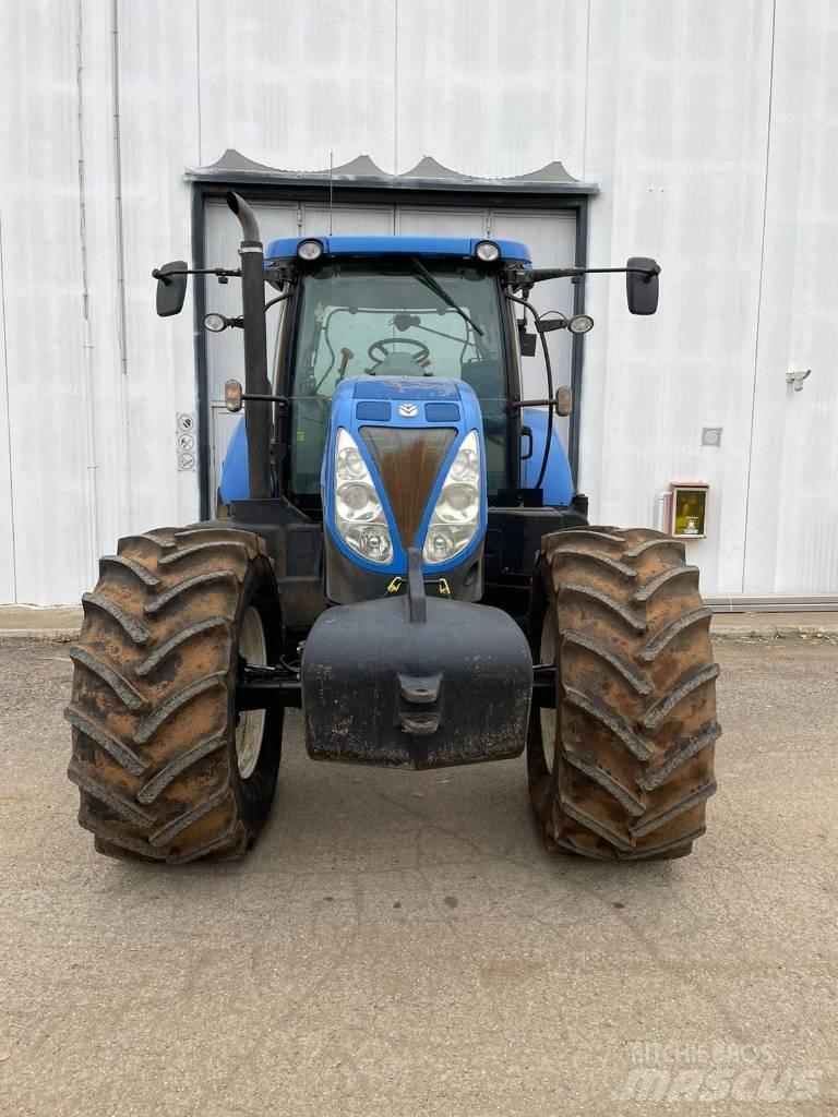 New Holland T 7.210 Traktorok