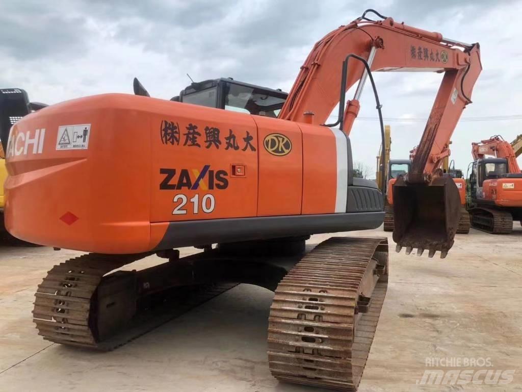 Hitachi ZX 210 Lánctalpas kotrók