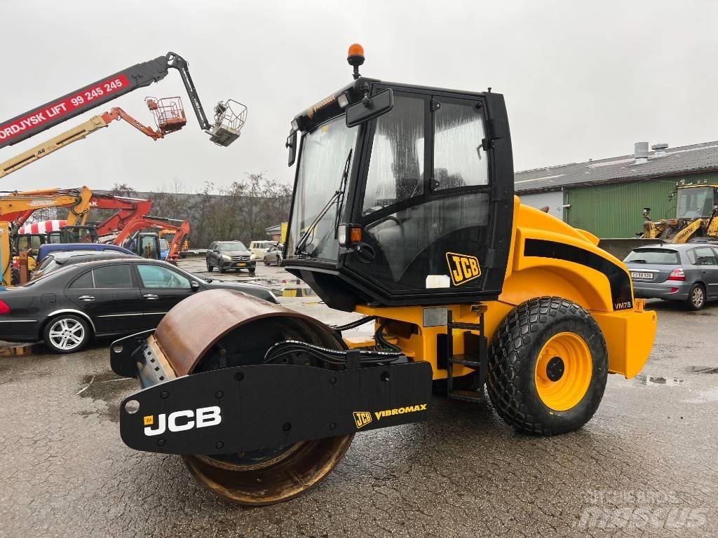 JCB Vibromax VM 75 Egydobos hengerek