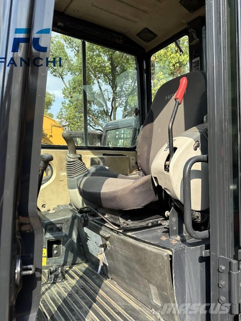 Hitachi Zaxis UR50 Mini kotrók < 7t